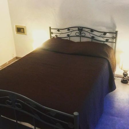 Chez Philippe Et Myriam Bed and Breakfast Oppède Εξωτερικό φωτογραφία